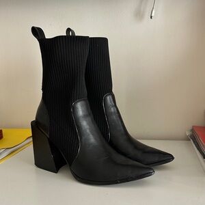 Steve Madden Black Boots